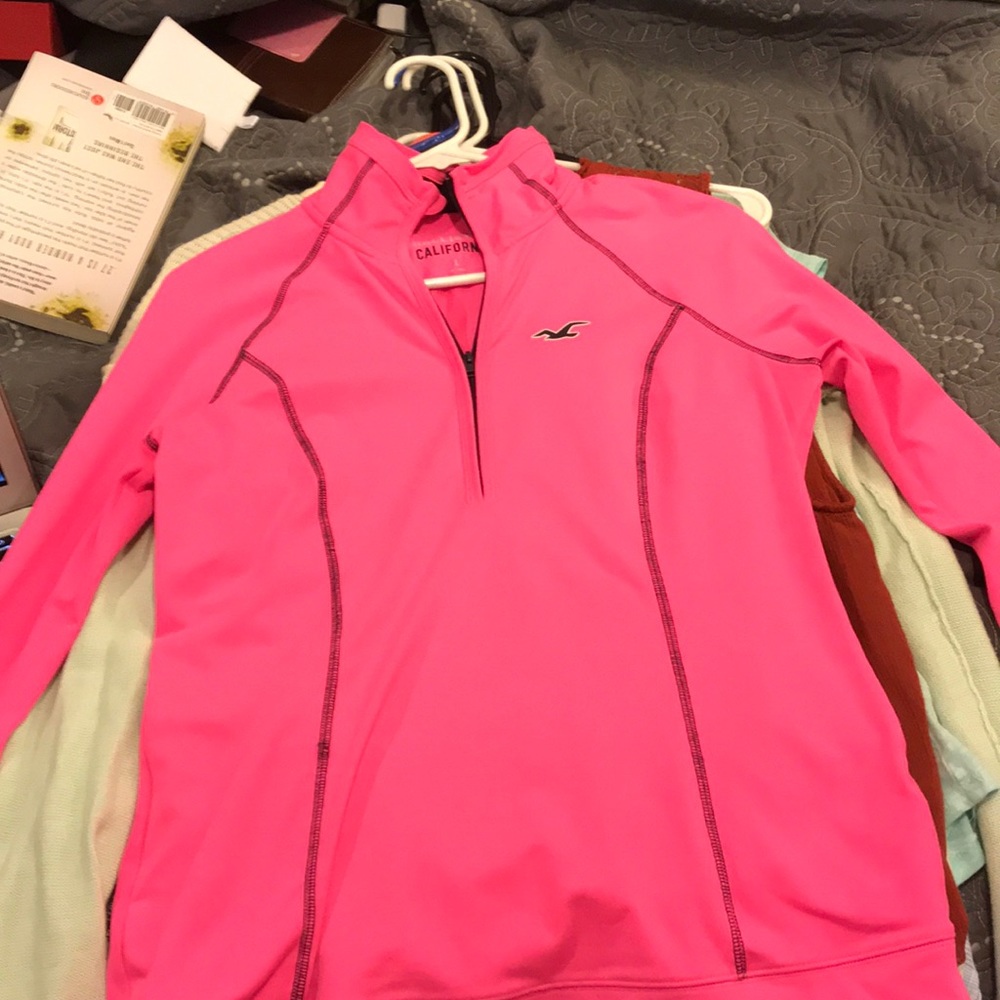 Hollister Dry-fit long sleeve